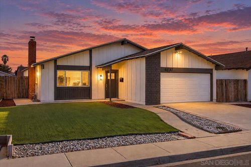 8837 Betelgeuse, San Diego, CA, 92126 | Card Image