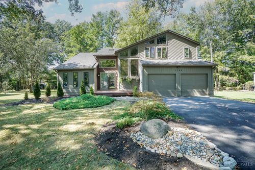 3399 Shadow Ridge Dr, Loveland, OH, 45140-1585 | Card Image
