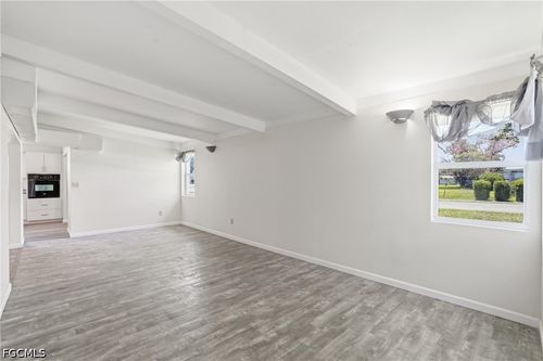503 Myrtle St, Punta Gorda, FL, 33950-5640 | Card Image