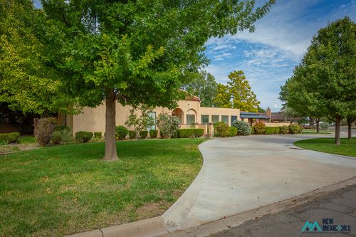 1207 Avenida Del Sumbre, Roswell, NM, 88203-2638 | Card Image