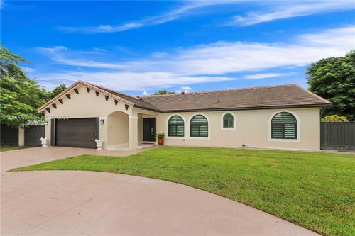 15221 Sw 148th Ave, Miami, FL, 33187-5502 | Card Image