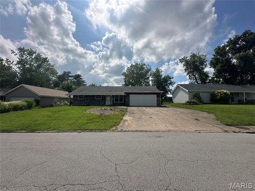 31 Margaret Lane, O'Fallon, MO, 63366 | Card Image