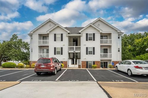 unit-l-103 Jubilee Hill Dr, Wildwood, MO, 63040-1482 | Card Image