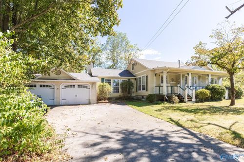 1113 Monte Sano Blvd Se, Huntsville, AL, 35801-6140 | Card Image