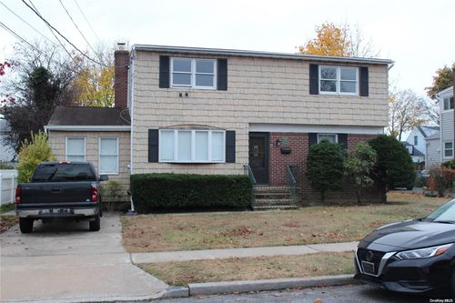 2408 Bennett Avenue, North Bellmore, NY, 11710 | Card Image