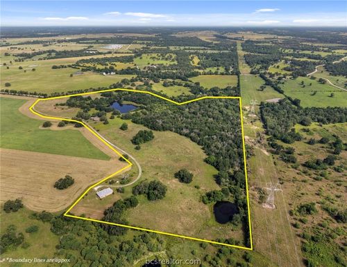 8128 & 8134 Edge School House Road, Hearne, TX, 77859 | Card Image