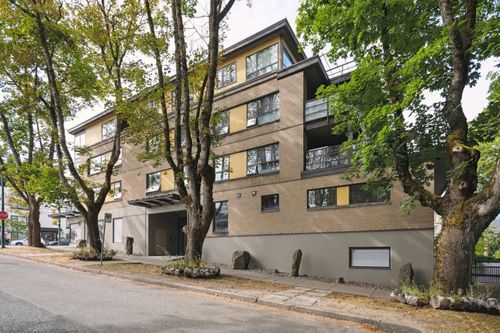 305-997 22nd Ave E, Vancouver, BC, V5V | Card Image