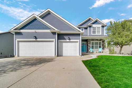 853 E Shakespeare Dr, Valparaiso, IN, 46383 | Card Image