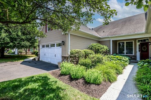 13-13 Watkins Dr, Sandy Hook, CT, 06482-1366 | Card Image