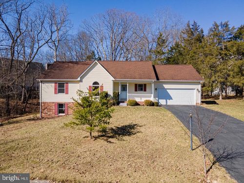 12323 Red Cedar Ln, MC GAHEYSVILLE, VA, 22840-9229 | Card Image