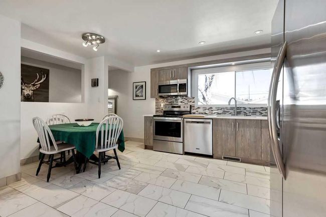 356 84 Ave Se, House other with 3 bedrooms, 2 bathrooms and 6 parking in Calgary AB | Image 11