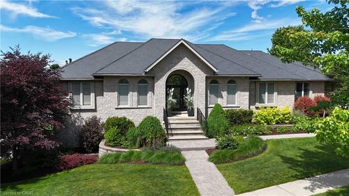 139 Mannheim Cres, Petersburg, ON, N0B2H0 | Card Image