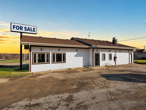 519 N West Ave, Freeport, IL, 61032-3240 | Card Image