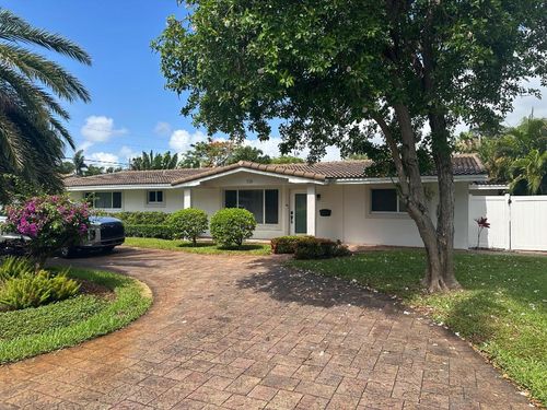 5111 Ne 27th Ter, Lighthouse Point, FL, 33064-7824 | Card Image