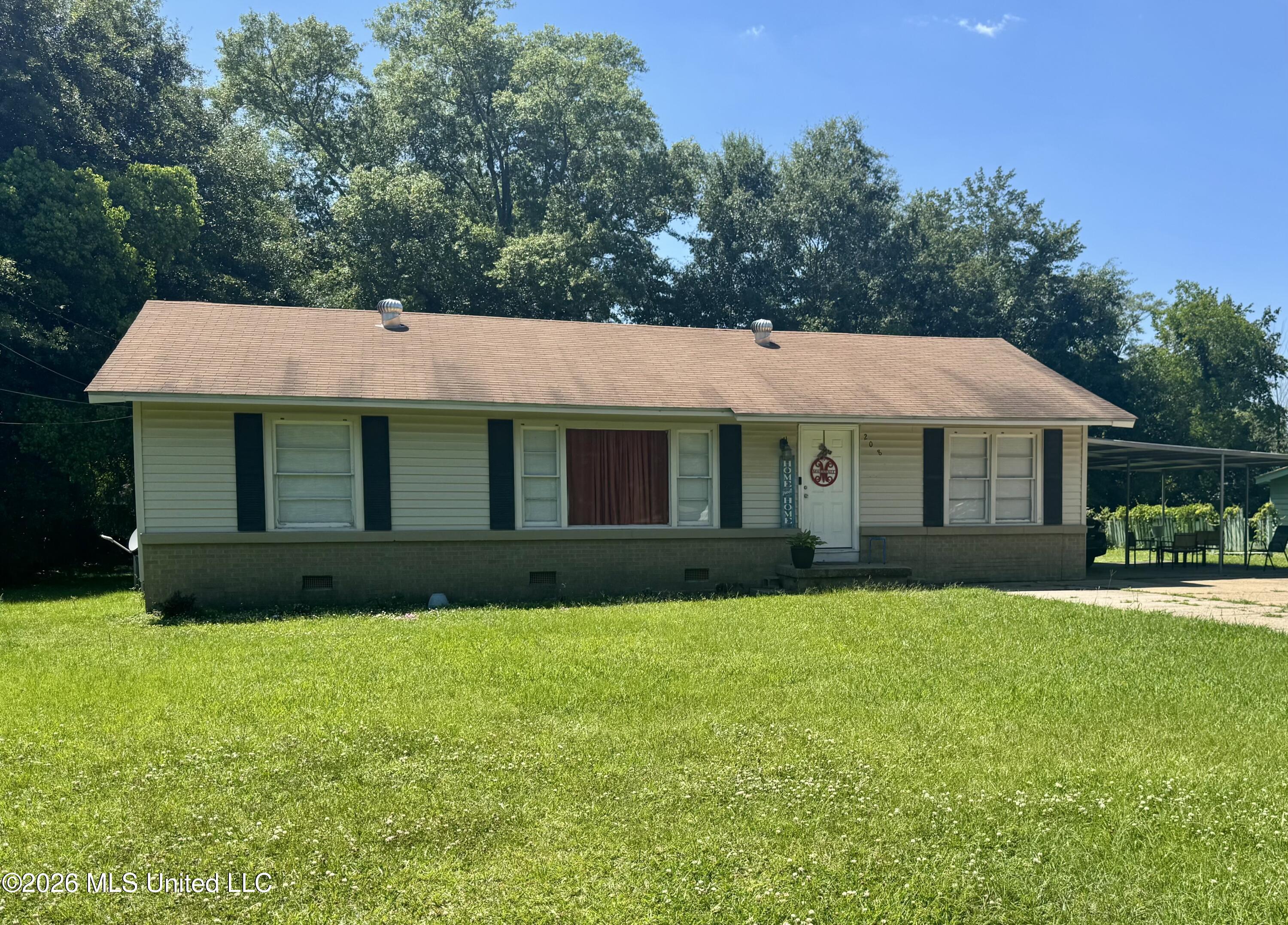 Residential in McComb 3