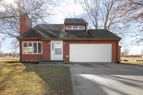 1037 Brookview Dr, De Witt, IA, 52742-9291 | Card Image