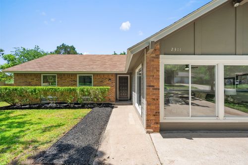 2311 Sheri Oak Ln, Austin, TX, 78748-5238 | Card Image