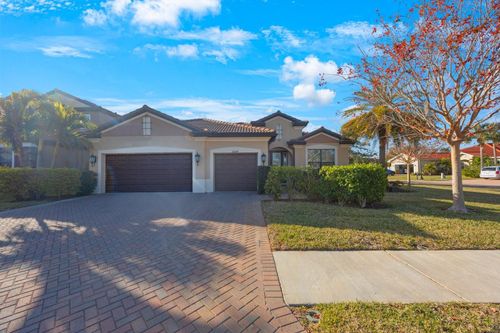 2564 Grand Cypress Blvd, PALM HARBOR, FL, 34684-1021 | Card Image
