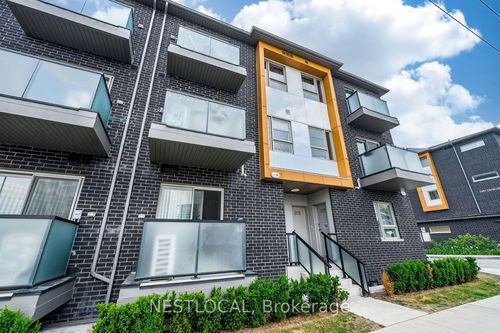 206-1085 Danforth Rd, Scarborough, ON, M1J0B2 | Card Image