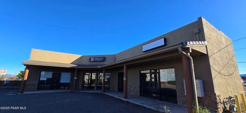 8591 E Florentine Rd, Prescott Valley, AZ, 86314-8729 | Card Image