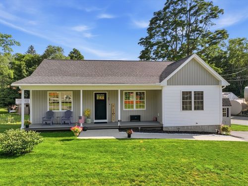32 Nelson St, Warren, MA, 01083-7991 | Card Image