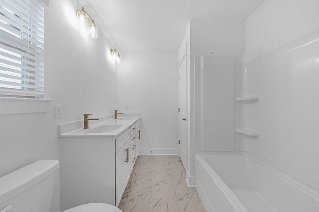 605 Trotters Aly, House other with 3 bedrooms, 3 bathrooms and 3 parking in Gallatin TN | Image 15