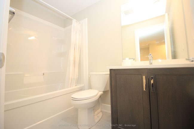 71 - 601 Lions Park Dr, House attached with 3 bedrooms, 4 bathrooms and 1 parking in Mount Brydges ON | Image 33