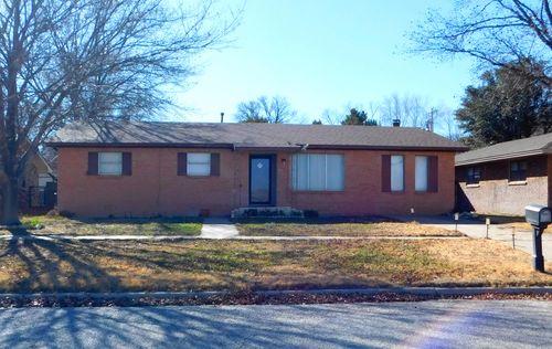 1803 W Avenue G, Muleshoe, TX, 79347-4324 | Card Image