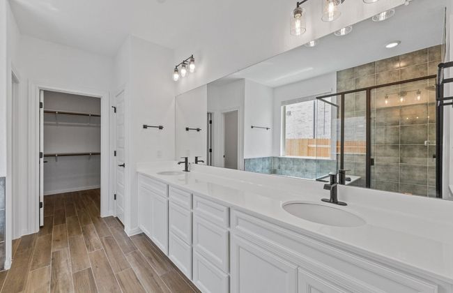6421 Apache Plum Ln, House other with 4 bedrooms, 3 bathrooms and null parking in Spicewood TX | Image 26