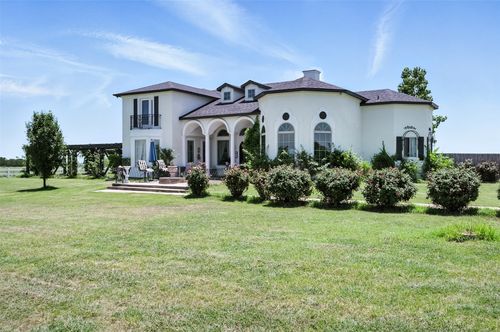 200 Union Grove Rd, Valley View, TX, 76272-1300 | Card Image