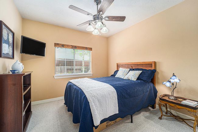 Another secondary bedroom with great closet space | Image 21