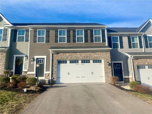 228 Frances Ln, Mc Donald, PA, 15057-2740 | Card Image