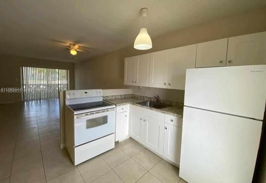 Residential Lease in North Miami Beach 5