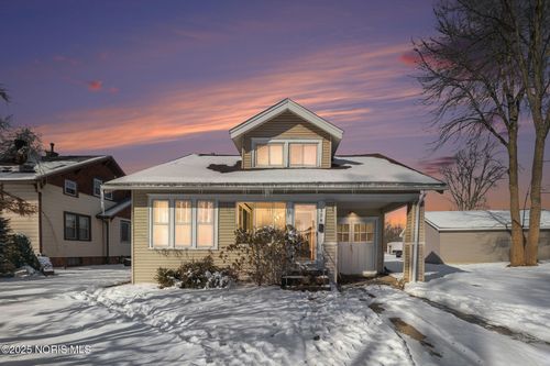 324 Carey St, Napoleon, OH, 43545-1147 | Card Image