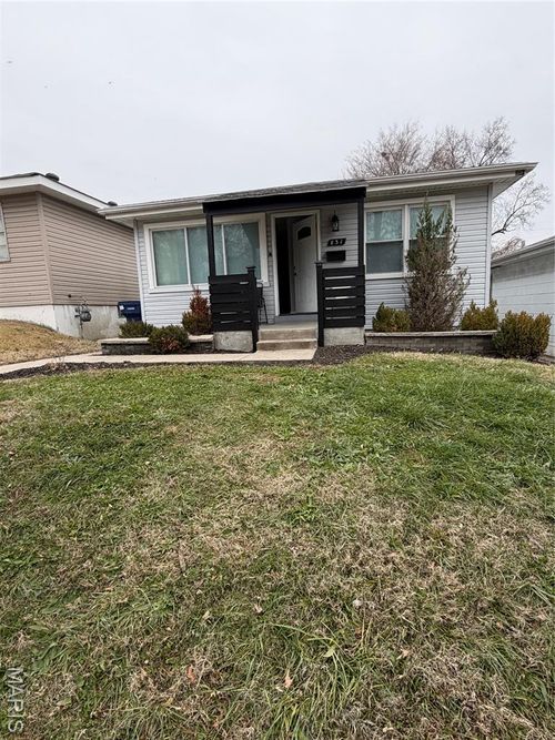 831 Hornsby Ave, Saint Louis, MO, 63147-2001 | Card Image