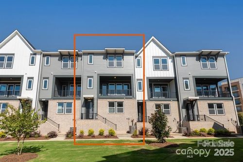 312 Ferebee Pl, Charlotte, NC, 28213-0073 | Card Image