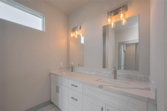 2414 Sam Wilson St, House other with 3 bedrooms, 3 bathrooms and 2 parking in Houston TX | Image 24