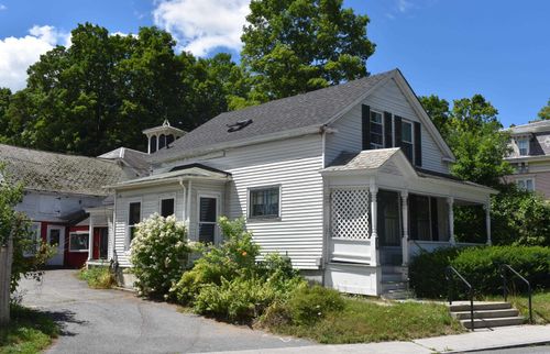 35 Franklin St, Brandon, VT, 05733-1111 | Card Image