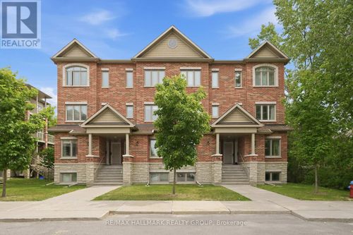 670 Danaca Pvt, Ottawa, ON, K1K2V7 | Card Image