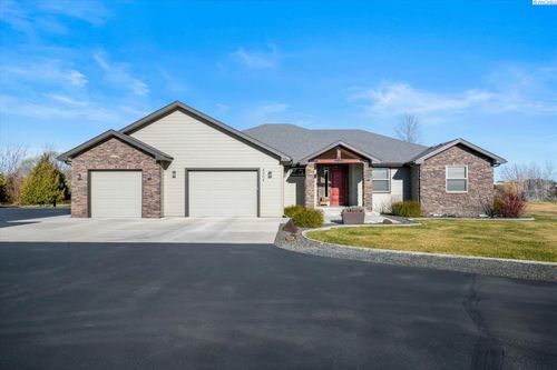 4004 Kiger Rd, West Richland, WA, 99353-5139 | Card Image