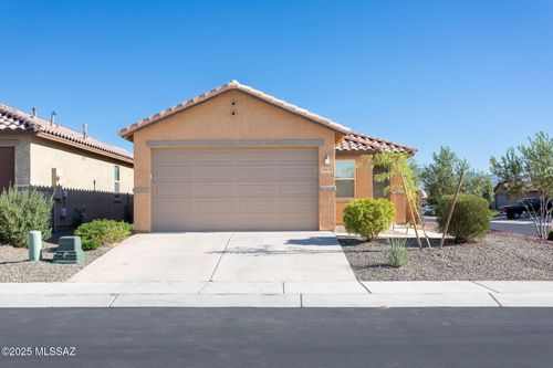 10636 W Harrigan Drive, Marana, AZ, 85653 | Card Image