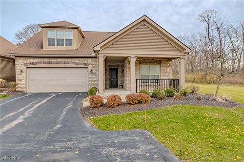 1493 Newman Dr, Brunswick, OH, 44212-6465 | Card Image