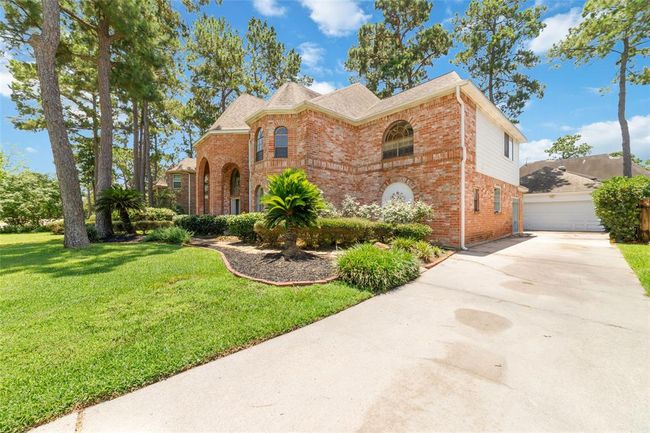 17507 Shelburne Ln, House other with 5 bedrooms, 4 bathrooms and 2 parking in Spring TX | Image 4