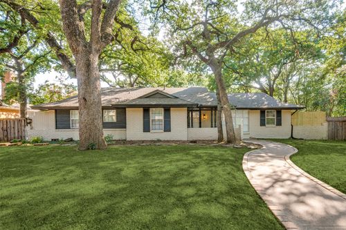 2020 Mill Creek Dr, Arlington, TX, 76010-5620 | Card Image