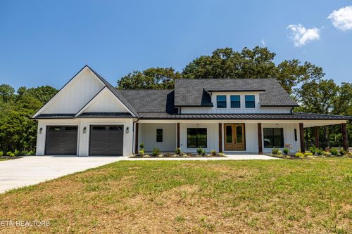 1106 Sophie Dr, Greenback, TN, 37742-4005 | Card Image