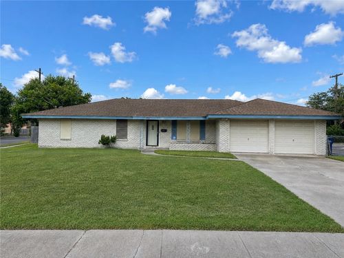 5929 Obrian Dr, Corpus Christi, TX, 78413-3221 | Card Image