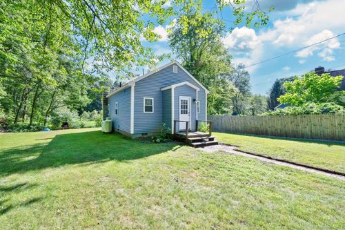 74 Tankerhoosen Rd, Vernon, CT, 06066-5422 | Card Image