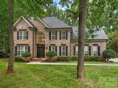5600 Crown Hill Dr, Mint Hill, NC, 28227-5550 | Card Image