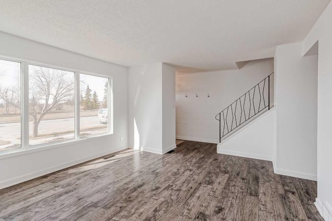 6014 &amp; 6016 37 Street Sw, Home with 6 bedrooms, 3 bathrooms and 4 parking in Calgary AB | Image 25