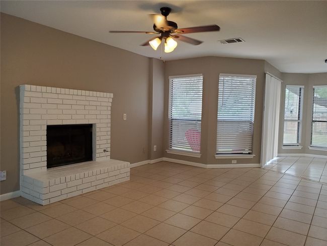 A - 9008 Sanger Dr, Home with 2 bedrooms, 3 bathrooms and 1 parking in Austin TX | Image 4